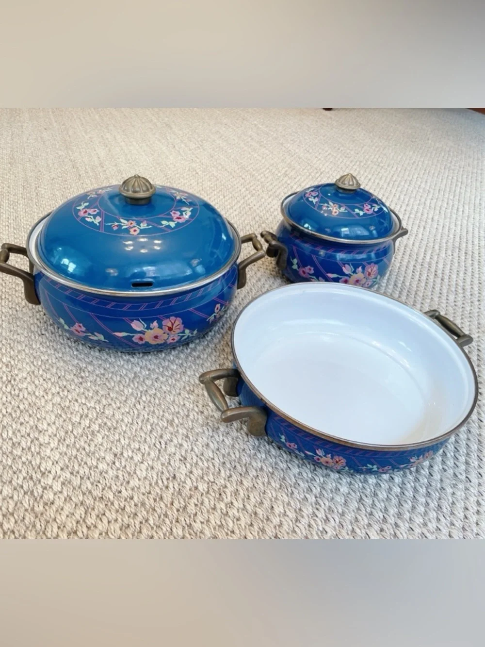 Vintage Sarma Studios Floral Enamel Cookware Set Blue Pots 3pc 2x 10” & 8” w lid
